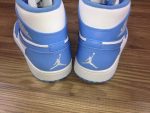 Air Jordan 1 Mid UNC 554724-106 CVST