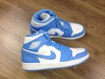 Air Jordan 1 Mid UNC 554724-106 CVST