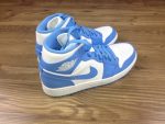 Air Jordan 1 Mid UNC 554724-106 CVST