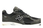 New Balance 2002R Black Grey ML2002RB CVST