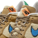 size? x Nike Dunk Low Dark Driftwood DO6712-200 CVST