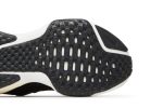 (W) Nike ZoomX Invincible 3 Black White DR2660-001 CVST